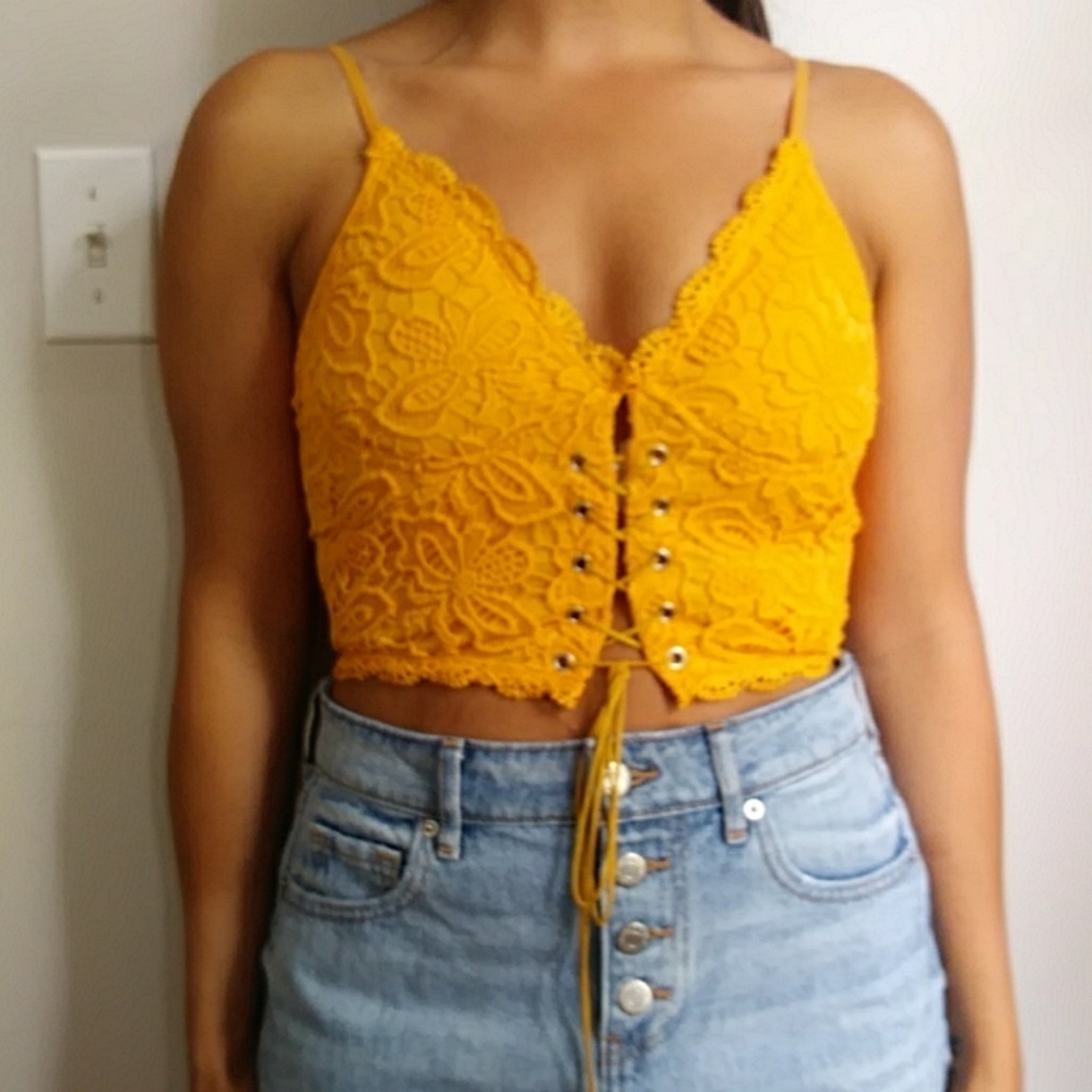 Eyelash lace crop top